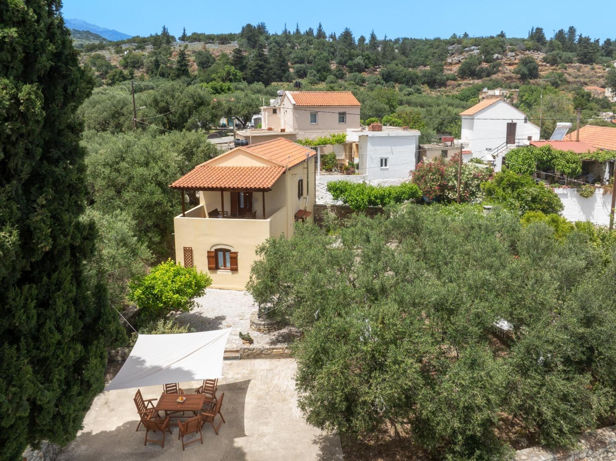 Liofito Village House Πεμόνια Εξωτερικό φωτογραφία